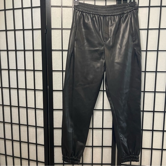 Zara Pants - ZARA Women’s Faux Leather Black Joggers Small